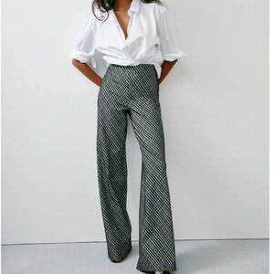 SPANX Black and White Patterned Flare Pants